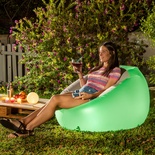 InnovaGoods Chight LED Inflatable Armchair - RGB Remote Control Chair with 16 Color Modes | Waterproof IP67